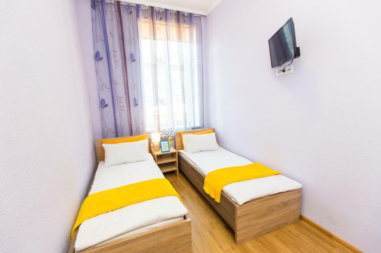 Modern 2Br Apartment In Central Lviv Eksteriør bilde