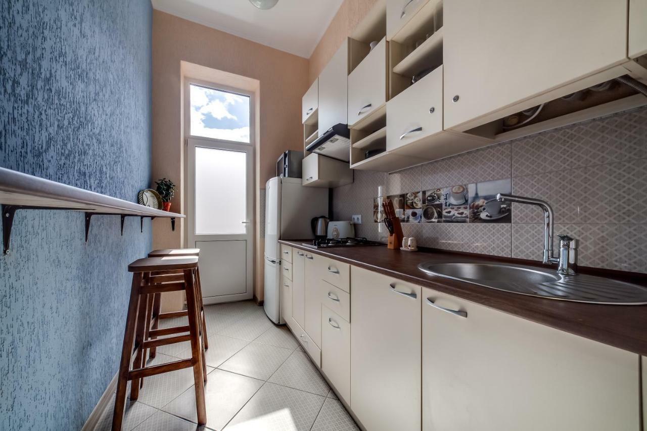 Modern 2Br Apartment In Central Lviv Eksteriør bilde